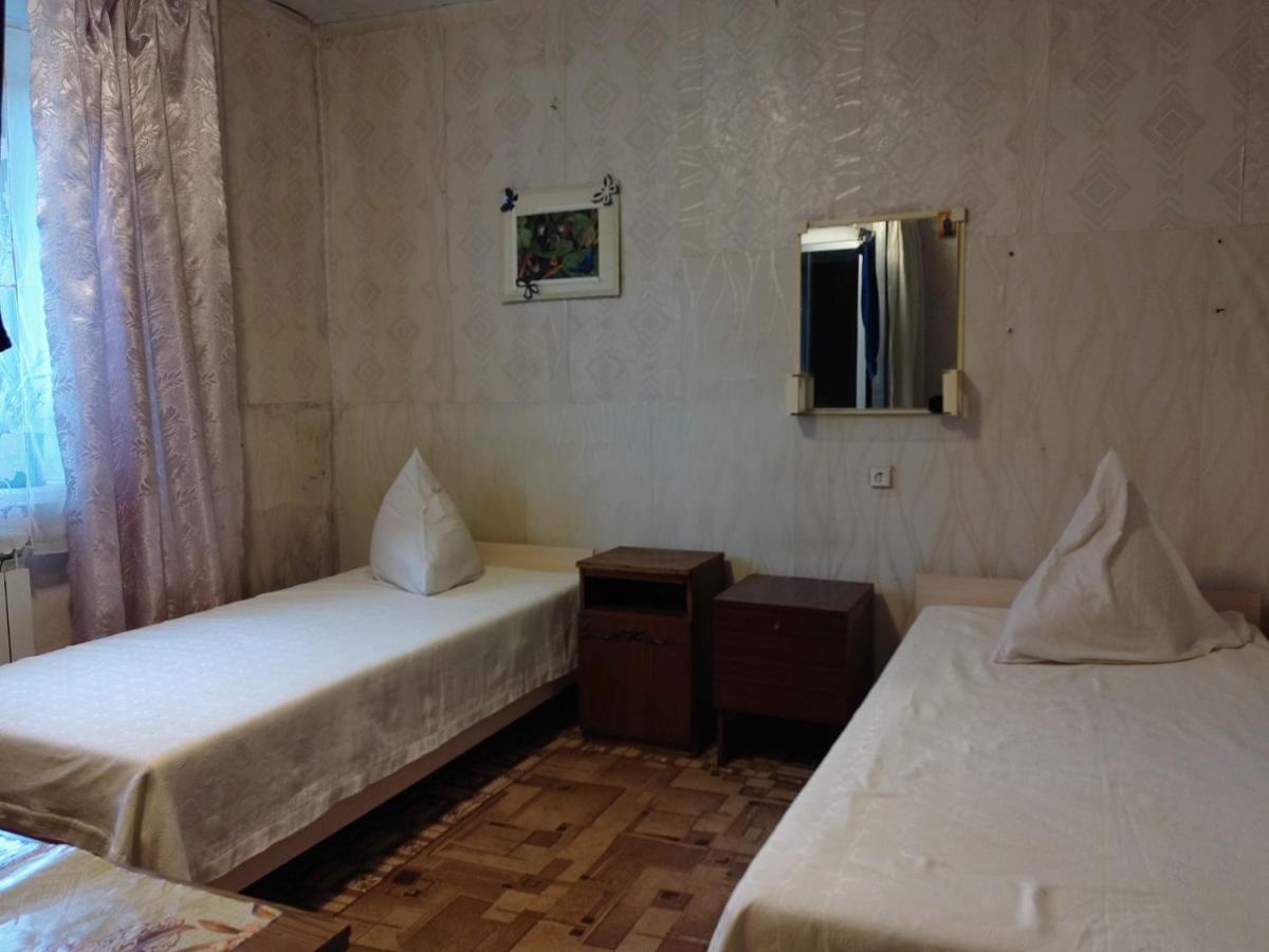 Hostel - Avaliani Street Zaporizhia Exterior photo
