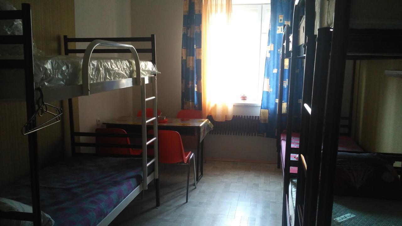 Hostel - Avaliani Street Zaporizhia Exterior photo