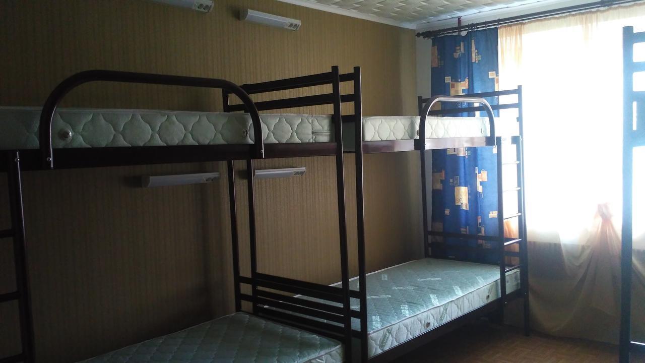 Hostel - Avaliani Street Zaporizhia Exterior photo